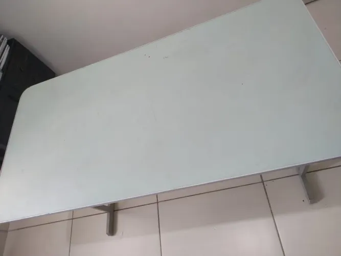 Mesa Escrivaninha de Escritório / Estudo com Estrutura de Metal
