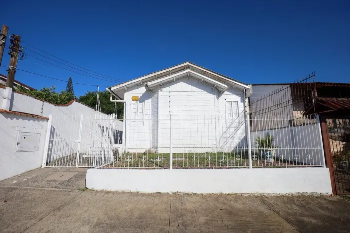 Conjunto Comercial / Sala com 1 dormitório e 2 banheiros de 177 m² de área privativa no Ba