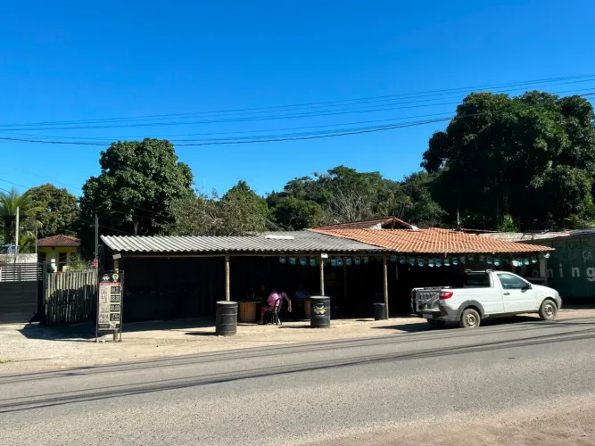 Alugo loja contêiner