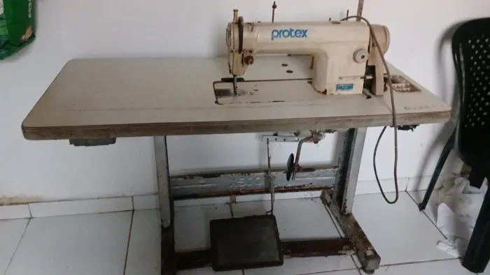 Máquina reta industrial PROTEX TY 8500