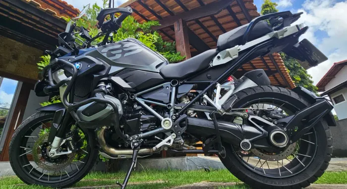 Moto PREMIUM