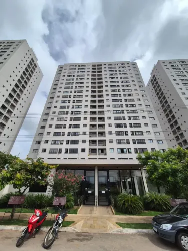Apartamento de 2 Quartos com Suite e Vaga de Garagem mais Escaninho
