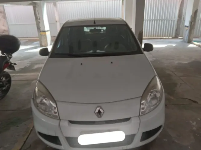 Renault Sandero Authentique Hi-flex 1.0 16V 5P 2012