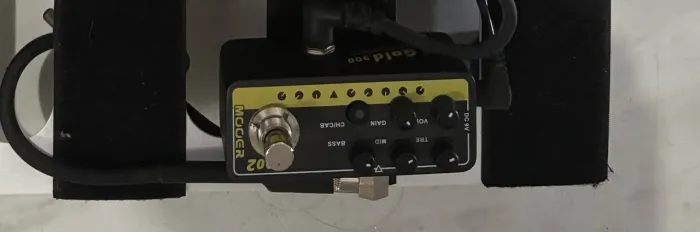 Pedal pre amp Mooer 002