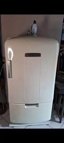 Geladeira anos 60