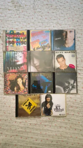 Kit 11 CDs Thalia, Madonna, Ricky Martin, Caetano e Gil, Phil Collins, Daniela Mercury