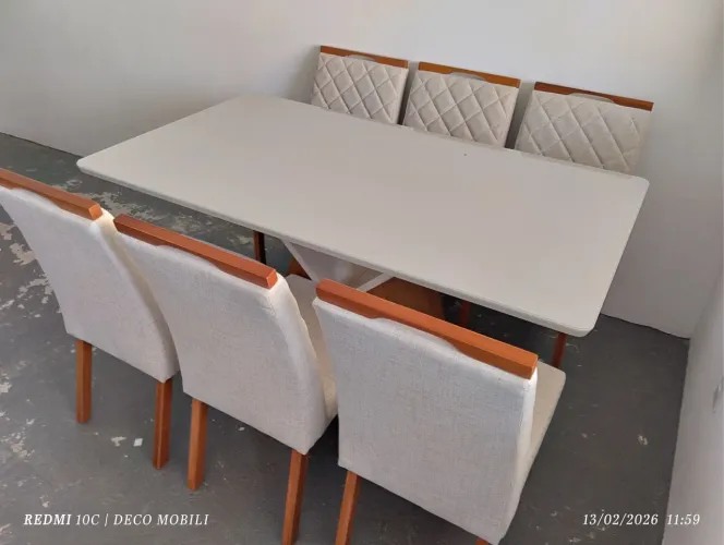 Mesa nova de madeira 