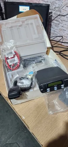 VENDO/TROCO - RÁDIO PX PRO5100 VHF DA MOTOROLA IDEAL PARA COMUNICAÇÃO ESTRADA (50KM)