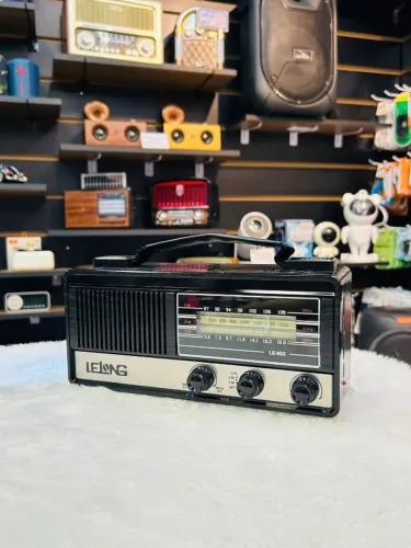 Caixa de Som Retro