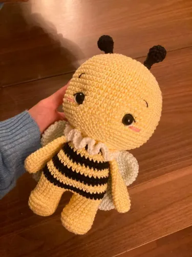 Amigurumi Abelha Boneca
