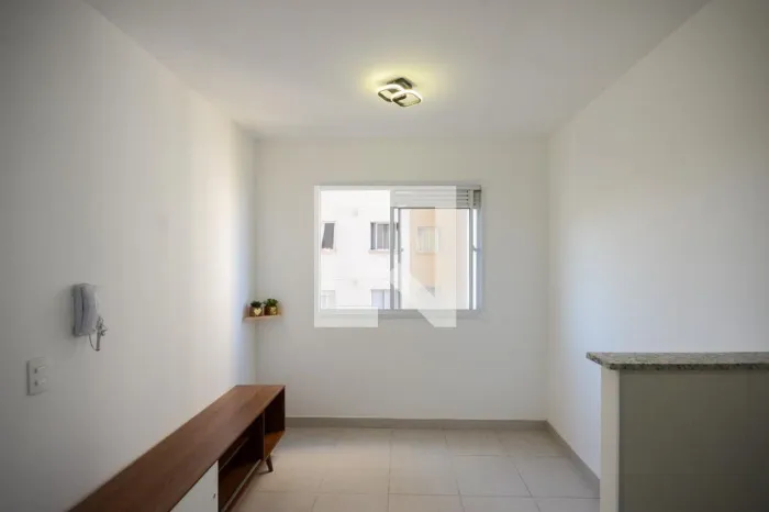 Apartamento à Venda - Jardim Vivan, 2 Quartos, 45 m2