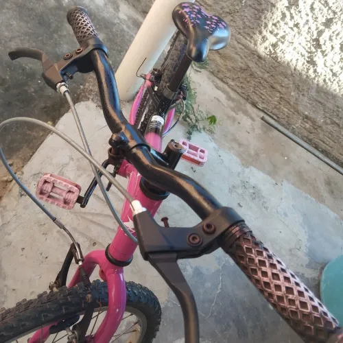 Vende se bicicleta 