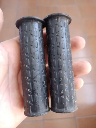 Manopla antiga de bicicleta Caloi cross 