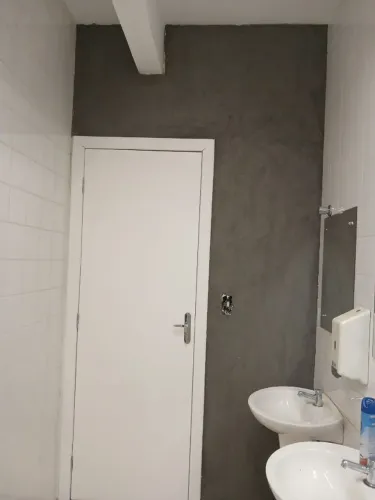 R&R construção realizando o seu sonho venha construir com nós .