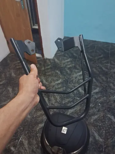 Baú  e suporte para neo 125