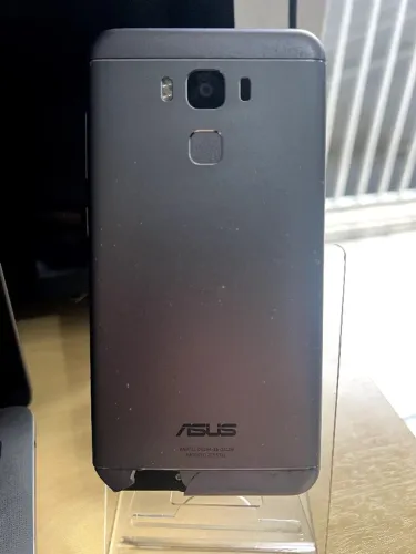 Asus Zenfone 3 Max