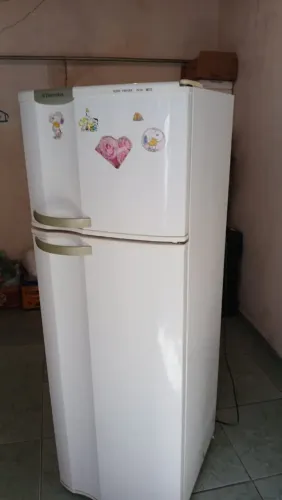 Geladeira Eletrolux super freezer dc34