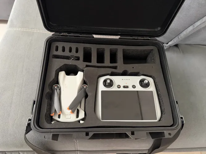 Drone DJI mine 3 + Maleta Incluso