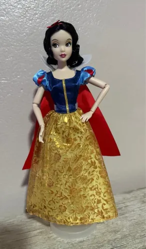 Boneca Branca de neve Disney store