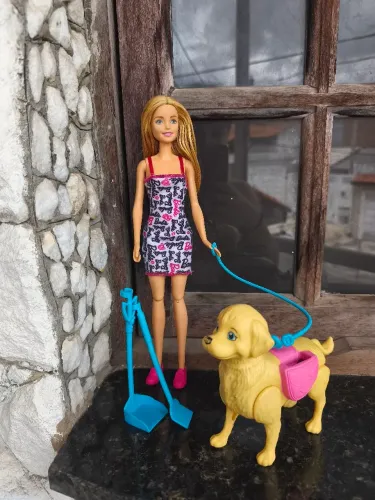 Barbie Passeio com Cachorrinho
