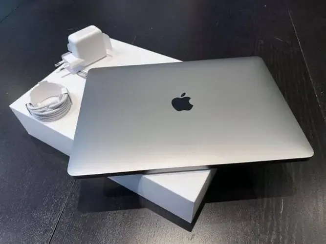 MAC BOOK PRO 2017 a1708 13 PLGD (LEIA A DESCRIÇÃO)