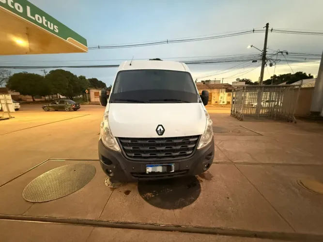 Renault Master 2.3 DCI Executive Longo 16L Dies 2014