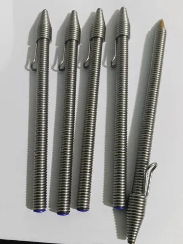 Conjunto com 5 canetas por 56 reais preço unitário 12 cada