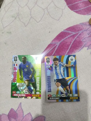 Figurinhas da copa prateadas