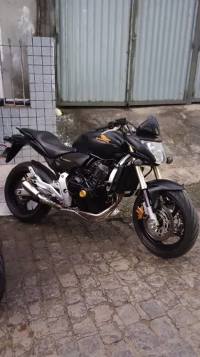 Hornet CB600F