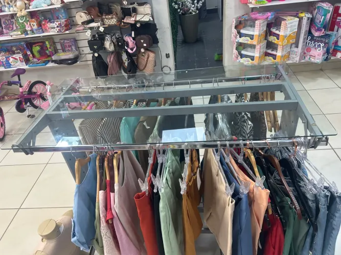 Expositor de Roupas