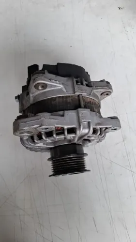Alternador volvo xc90 turbo diesel 2019-2021 (Cod: 0 15 812 009)
