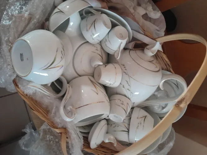 Conj louças antiga tipo porcelanas