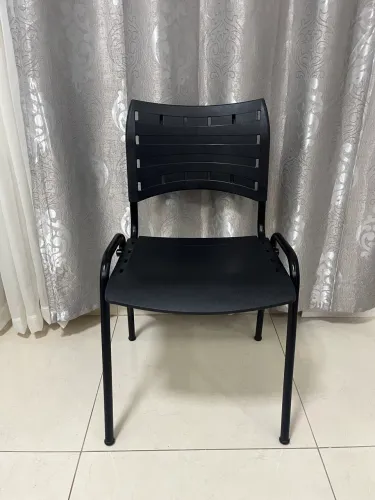 Cadeira Fixa plástico nova 