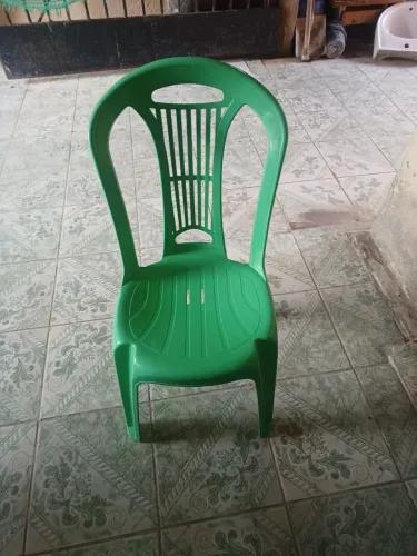 Cadeira seminova braço