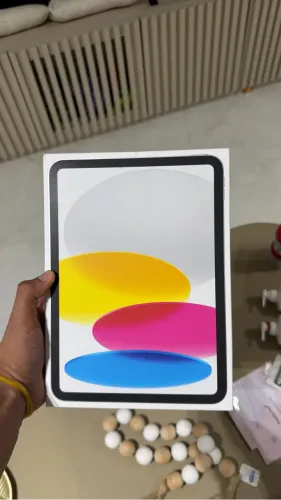 iPad 11 128gb Lacrado 1 ano de garantia Apple