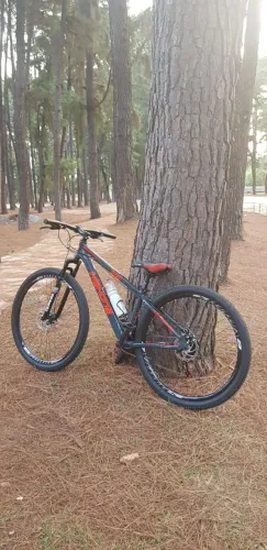 Bicicleta Mtb ARO 29 High-tech One Next 18V Shimano Altus