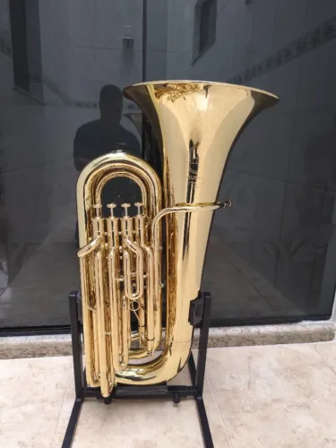 Tuba Select Compacta HS Musical 4 Válvulas Bb - HSTB4(Poucos dias de Uso)Troco