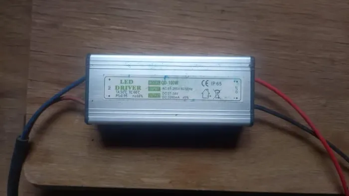Driver Led 100W ACIN 85-265V DCOUT: 27-38V