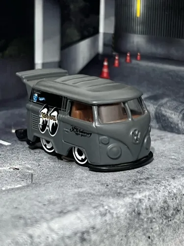 Kool Kombi hot wheels