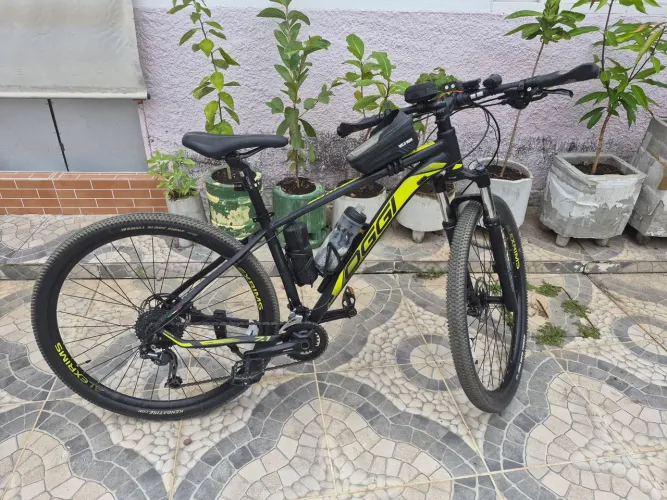 Bike oggi 7.1 bem conservada