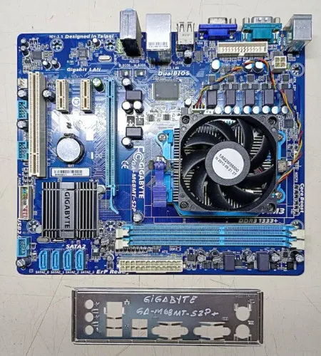 PLACA MÃE GIGABYTE GA-M68MT-SSP+ REV 3.0 SOCKET AMD AM3+