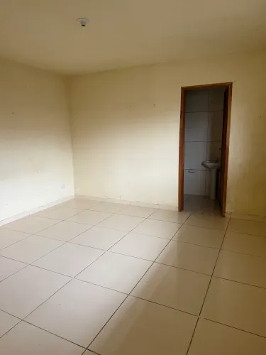 Kitnet para Alugar - Água Inclusa + Vaga