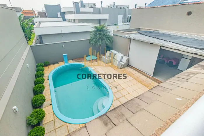 Sobrado no bairro Bela Vista em Canoas.