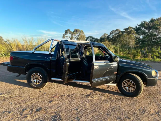 Chevrolet S10 Pick-up Executive CD 4.3 2000