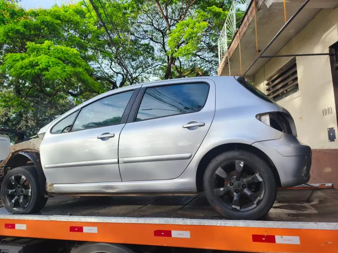 Sucata Peugeot 307 2.0 retirada de peças