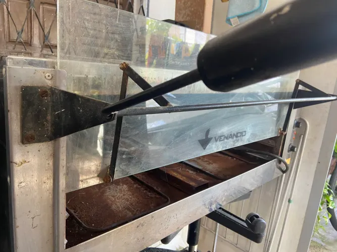Forno para pizza Seminova 