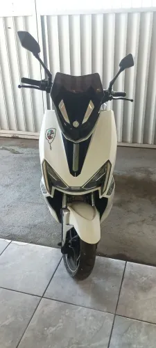 Moto a venda com urgência