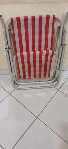 Vendo cadeira de praia e guarda sóis. Juntos no kit ou separados
