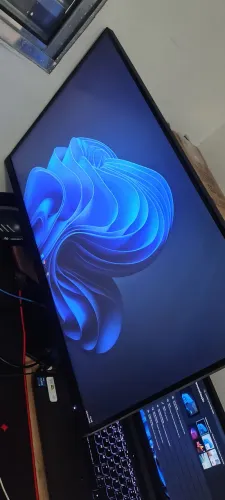 Monitor gamer troco por móvel ou algo do meu interesse 
