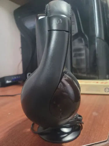 Fone de Ouvido Headphone sem fio Defeito